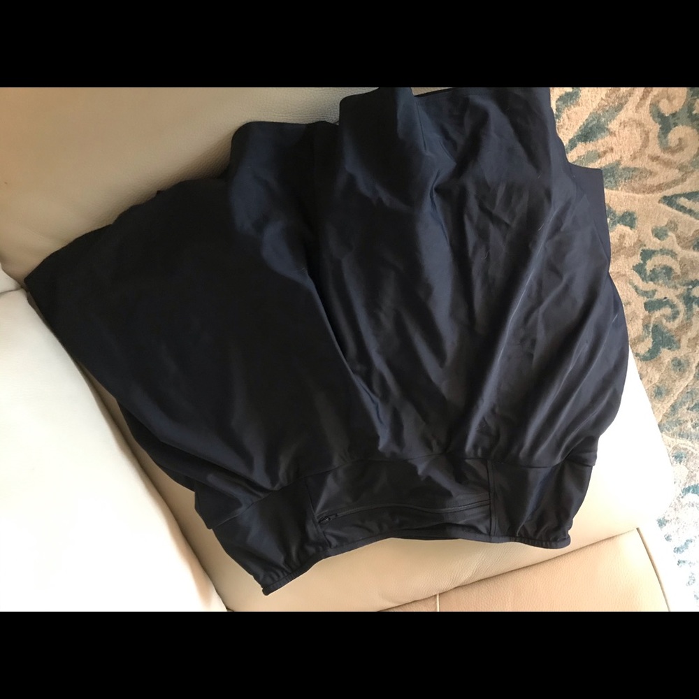 NEW!! Bolder Athletic Wear- EXERCISE SKORT XL